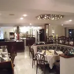 雄狮酒店 3*