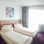 雄狮酒店 酒店