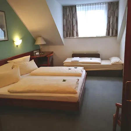 Löwen 3*